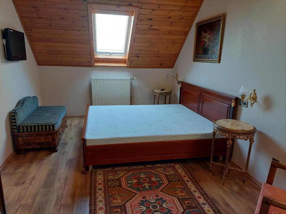 Apartamento Gombos Apartman Hajdúszoboszló Exterior foto