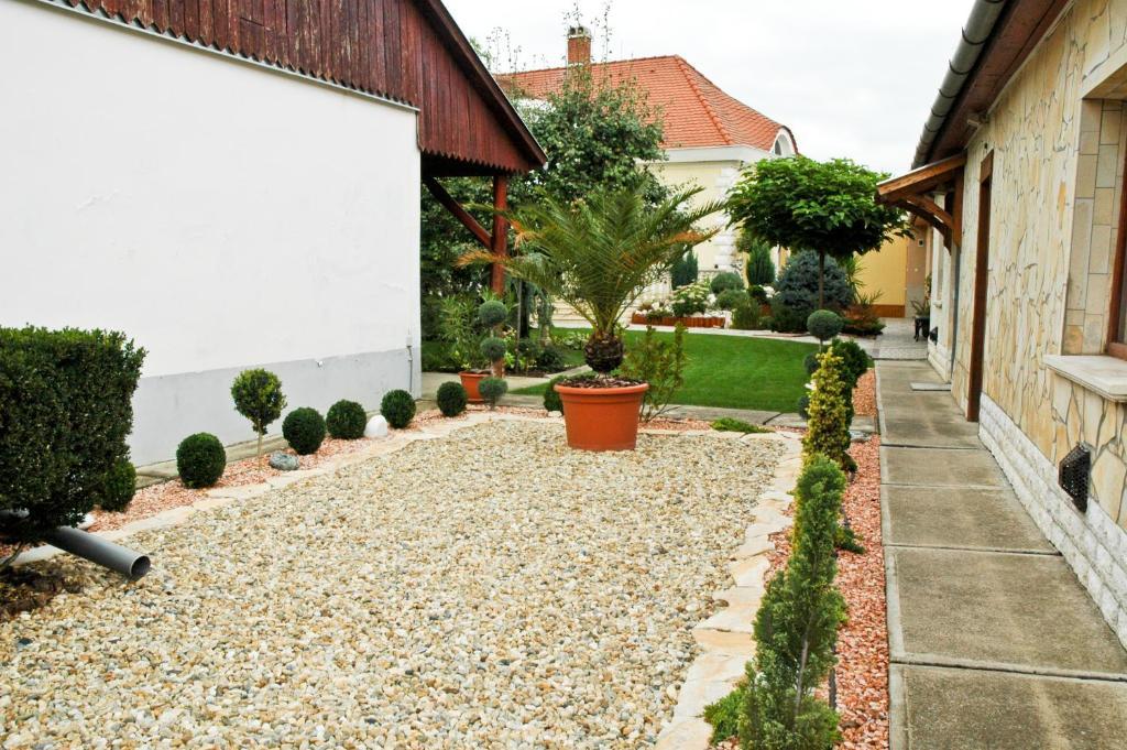 Apartamento Gombos Apartman Hajdúszoboszló Exterior foto