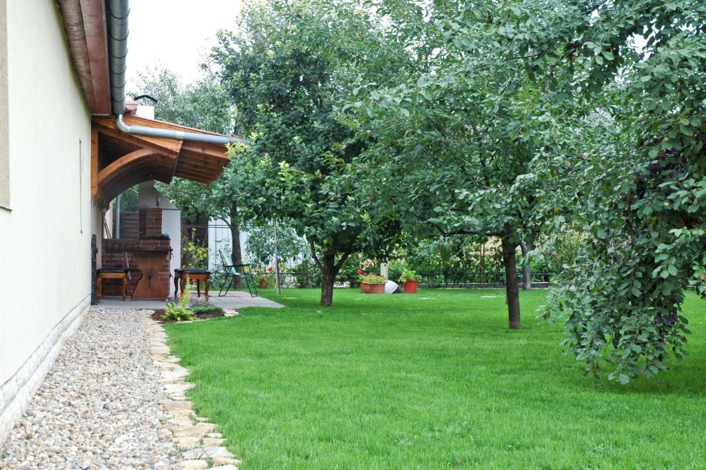 Apartamento Gombos Apartman Hajdúszoboszló Exterior foto
